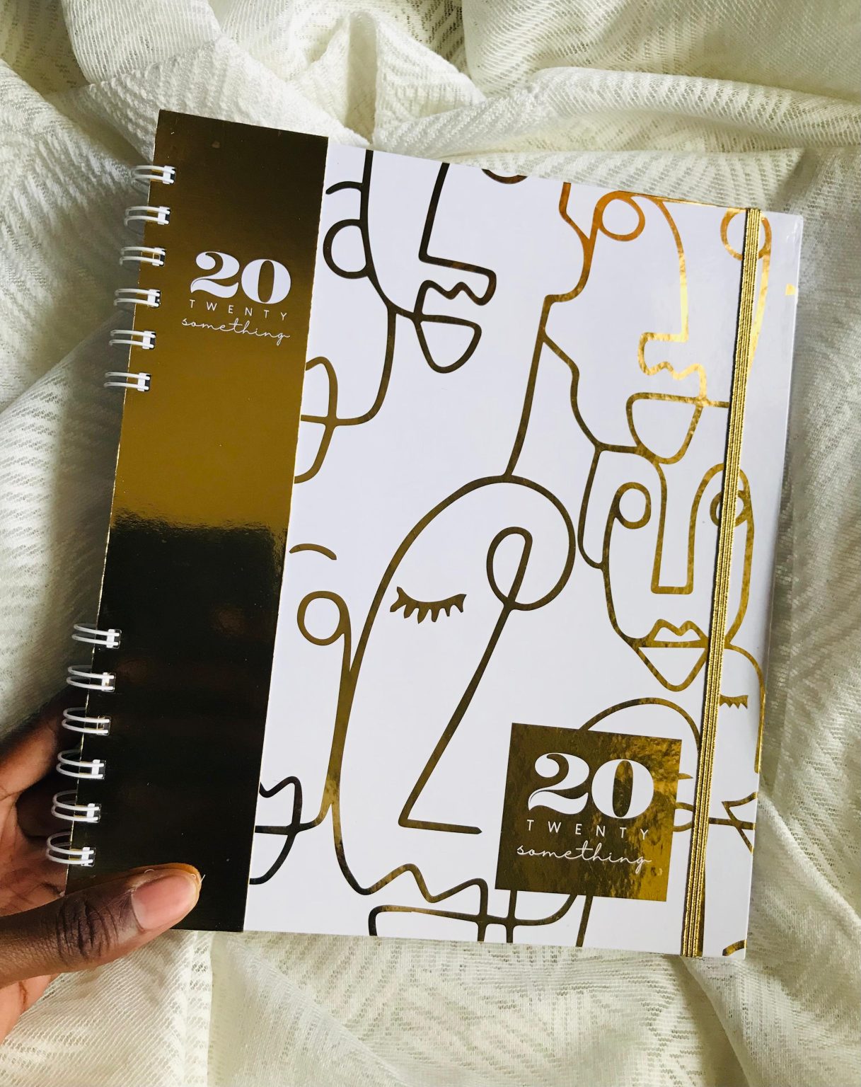 20TwentySomething - Faces Planner